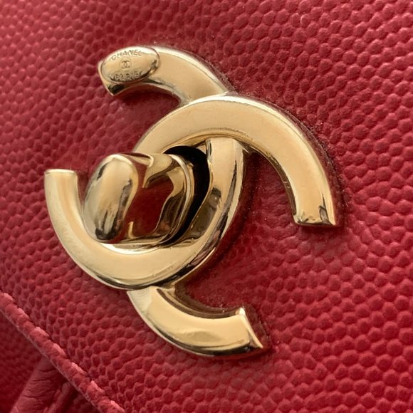 Chanel Caviar Quilted Business Affinity Backpack Red - Picture 5 of 10